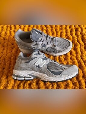 New Balance Grey Suede & Mesh Athletic Sneakers